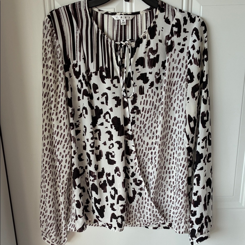 Ami Black & White Mixed Animal Print Tie-Front Blouse